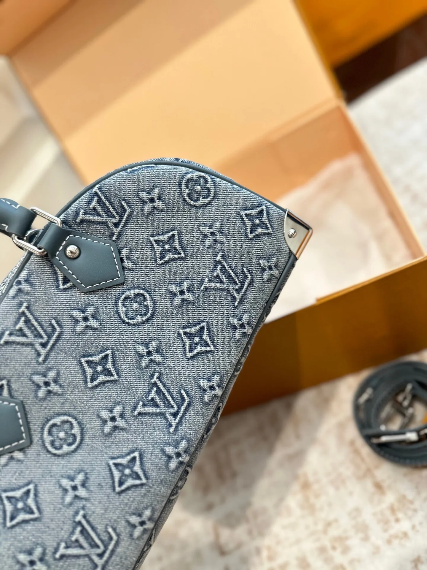 All Categories Official Website "Brand Women's Bags" Women's Bags 💙 LV 2025 New LV Crossbody Bag