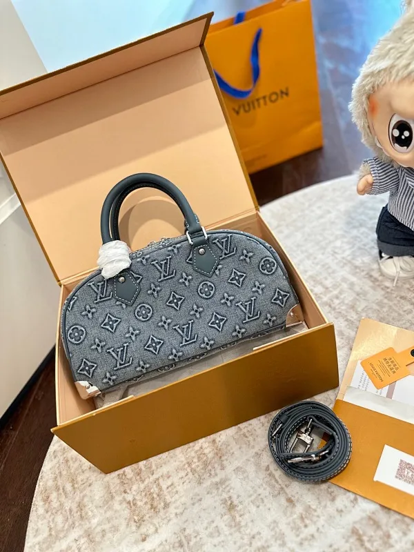 All Categories Official Website "Brand Women's Bags" Women's Bags 💙 LV 2025 New LV Crossbody Bag