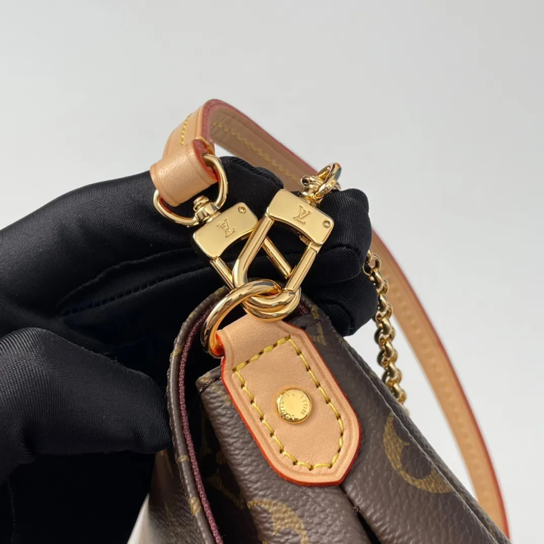 All Categories Official Website "Brand Women's Bags" Women's Bags 💙 LV 2024 New LV Crossbody Bag