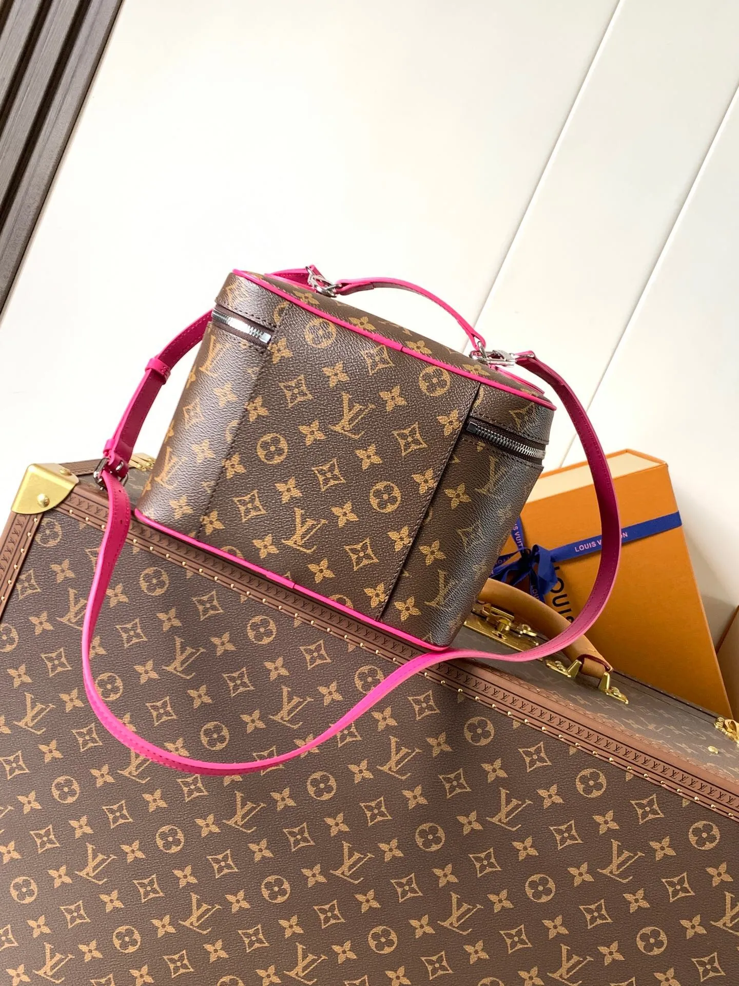 All Categories Official Website "Brand Women's Bags" Women's Bags 💙 LV 2025 New LV Crossbody Bag