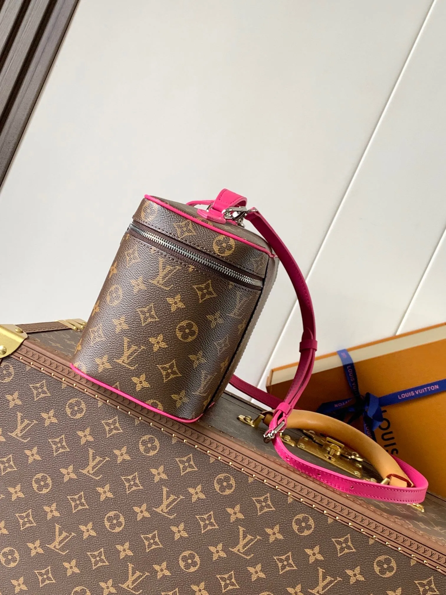 All Categories Official Website "Brand Women's Bags" Women's Bags 💙 LV 2025 New LV Crossbody Bag