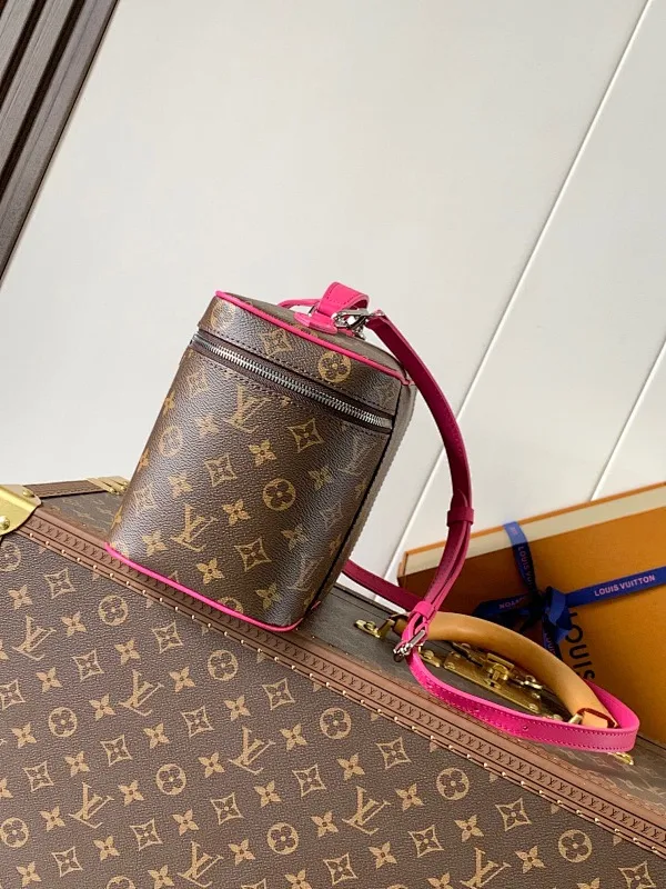 All Categories Official Website "Brand Women's Bags" Women's Bags 💙 LV 2025 New LV Crossbody Bag