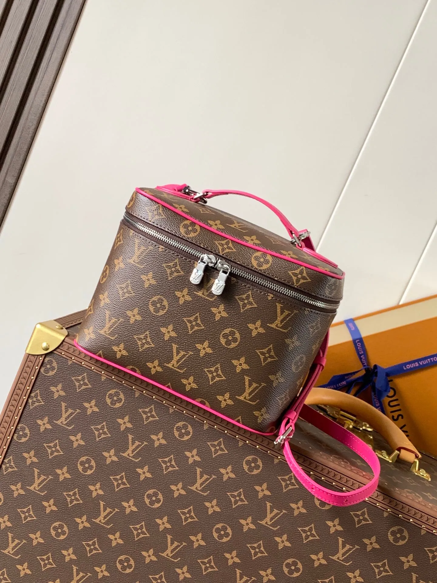 All Categories Official Website "Brand Women's Bags" Women's Bags 💙 LV 2025 New LV Crossbody Bag