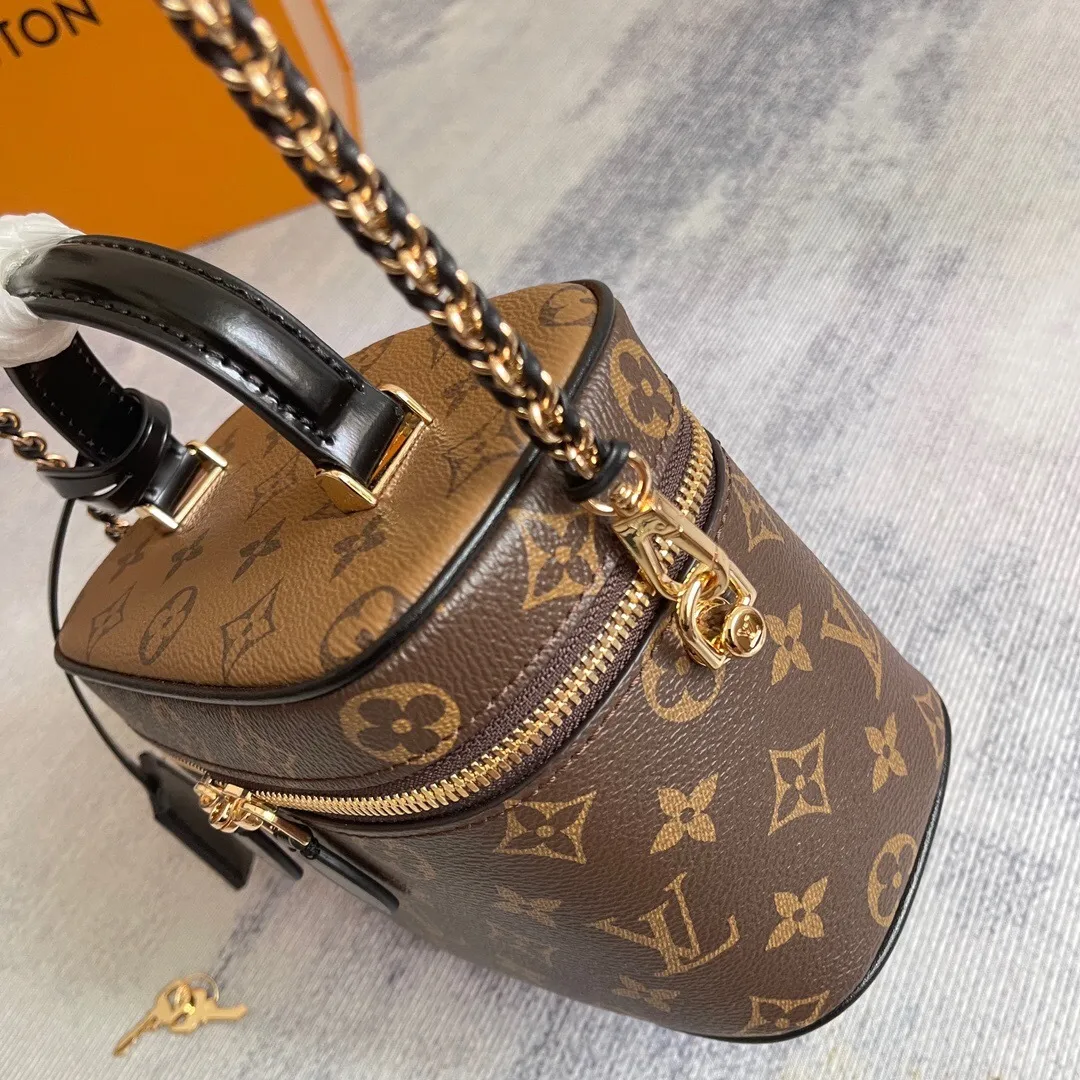All Categories Official Website "Brand Women's Bags" Women's Bags 💙 LV 2025 New LV Crossbody Bag