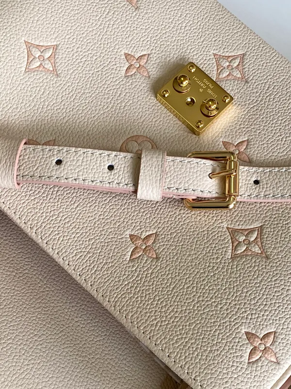 All Categories Official Website "Brand Women's Bags" Women's Bags 💙 LV 2026 New LV Crossbody Bag