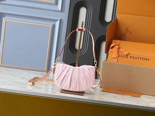 All Categories Official Website "Brand Women's Bags" Women's Bags 💙 LV 2025 New LV Crossbody Bag