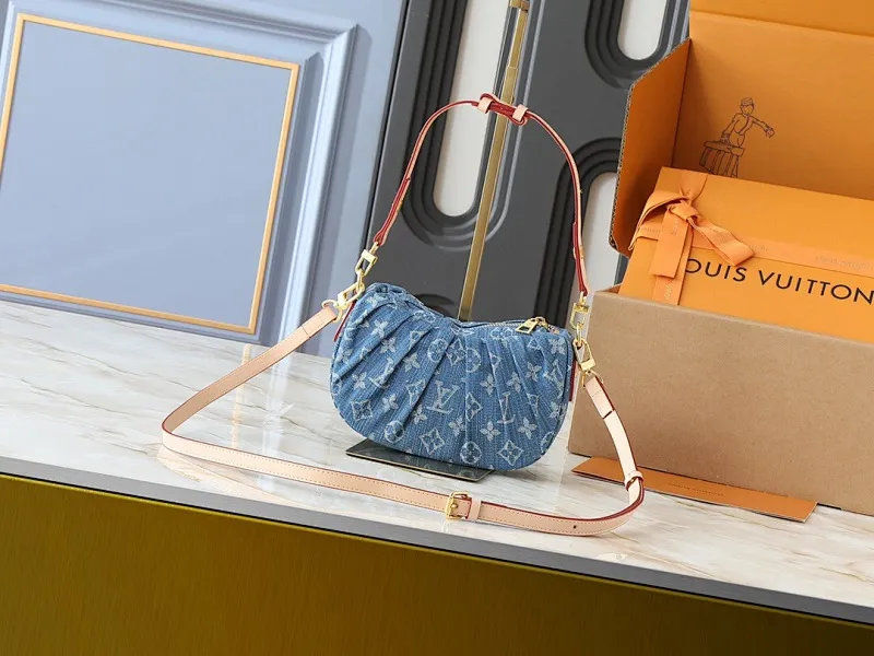 All Categories Official Website "Brand Women's Bags" Women's Bags 💙 LV 2025 New LV Crossbody Bag