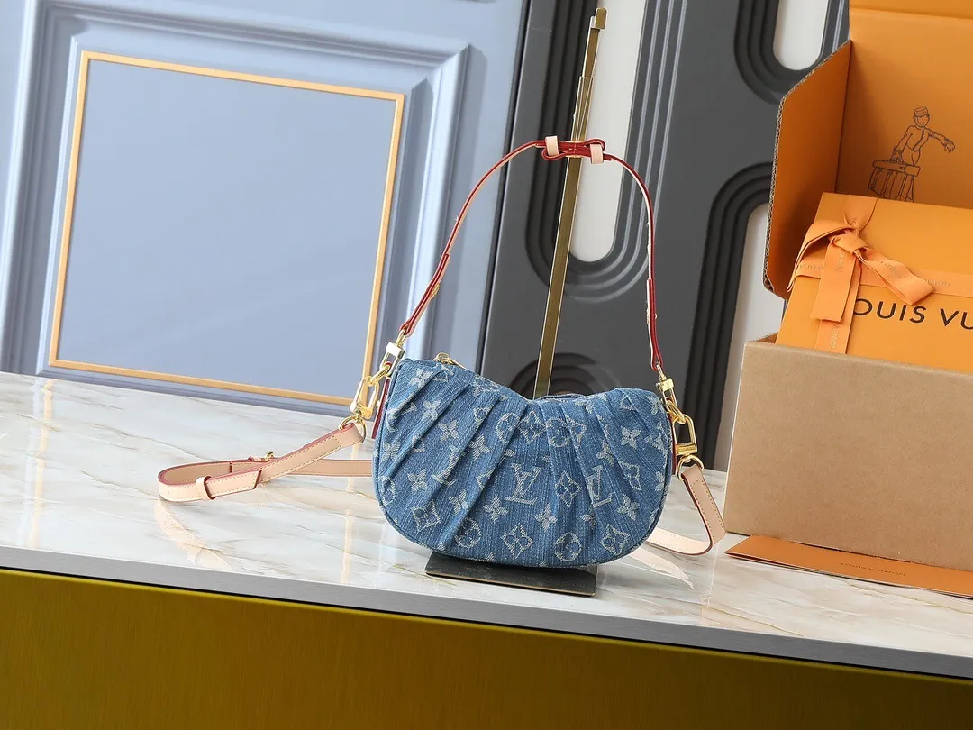 All Categories Official Website "Brand Women's Bags" Women's Bags 💙 LV 2025 New LV Crossbody Bag
