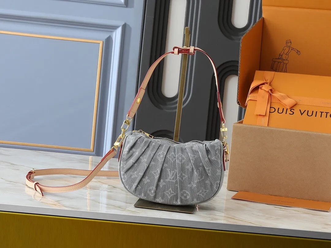 All Categories Official Website "Brand Women's Bags" Women's Bags 💙 LV 2025 New LV Crossbody Bag