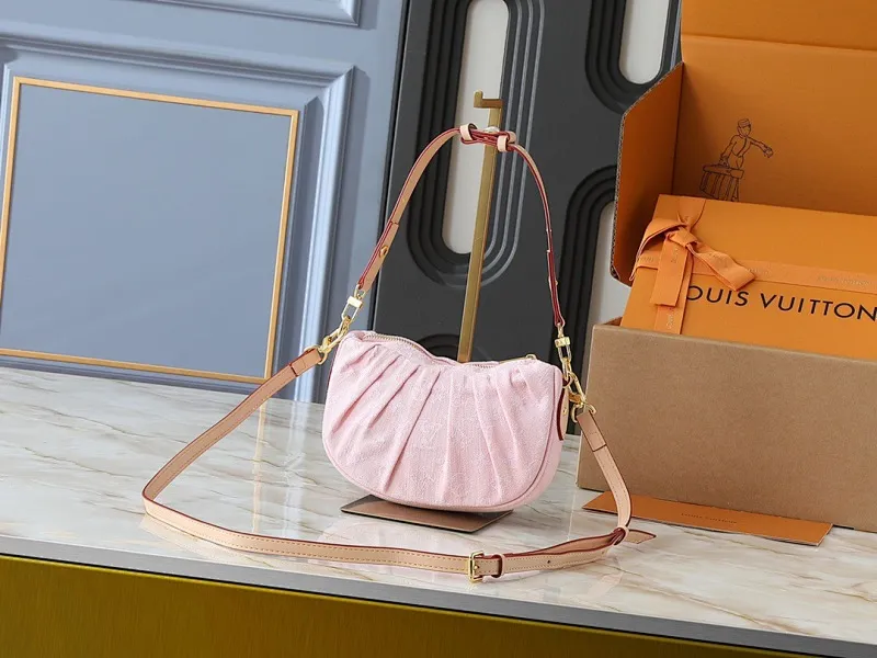 All Categories Official Website "Brand Women's Bags" Women's Bags 💙 LV 2025 New LV Crossbody Bag