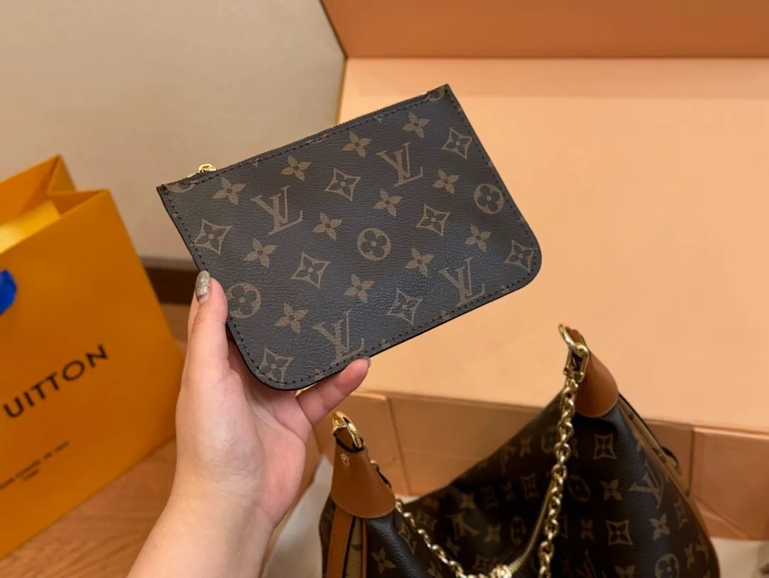 All categories Official website "Brand Women's Bags" Women's Bags 💙 LV 2024 official website new LV armpit bag