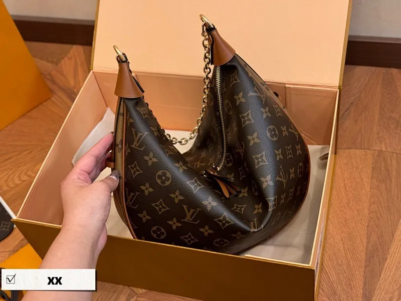 All categories Official website "Brand Women's Bags" Women's Bags 💙 LV 2024 official website new LV armpit bag