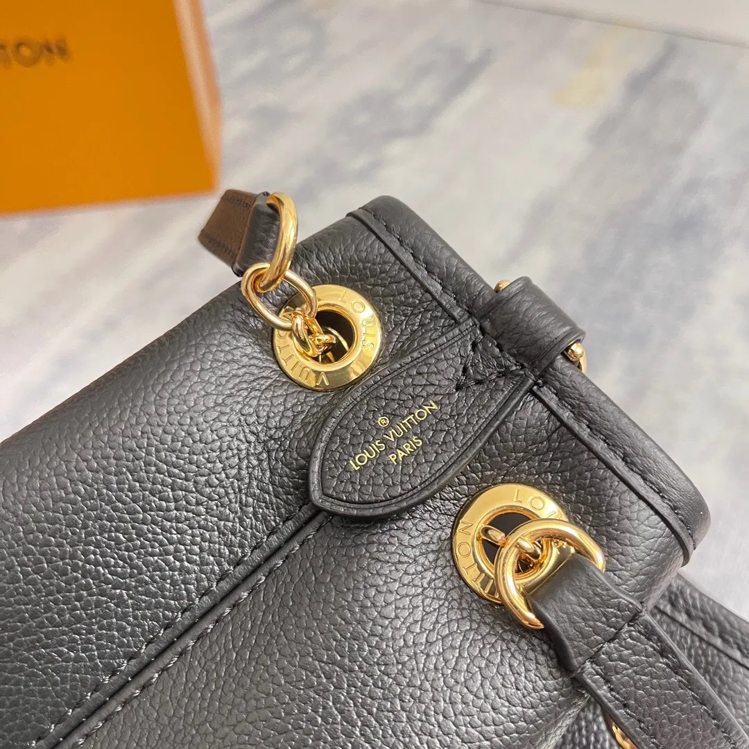 All Categories Official Website "Brand Women's Bags" Women's Bags 💙 LV 2025 New LV Crossbody Bag