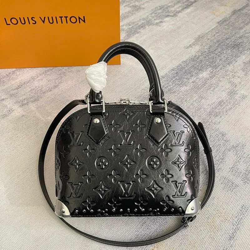 All Categories Official Website "Brand Women's Bags" Women's Bags 💙 LV 2026 New LV Crossbody Bag