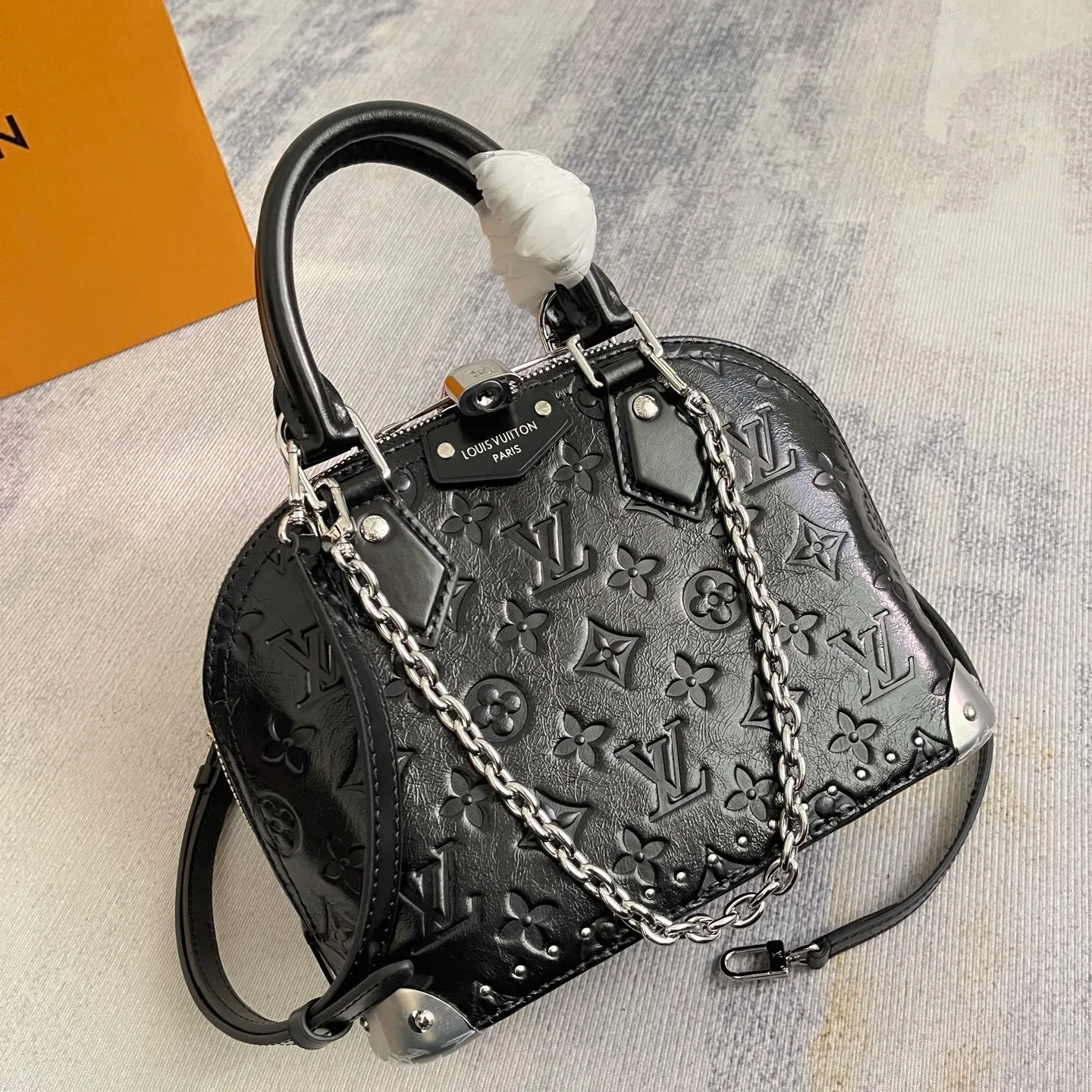 All Categories Official Website "Brand Women's Bags" Women's Bags 💙 LV 2026 New LV Crossbody Bag