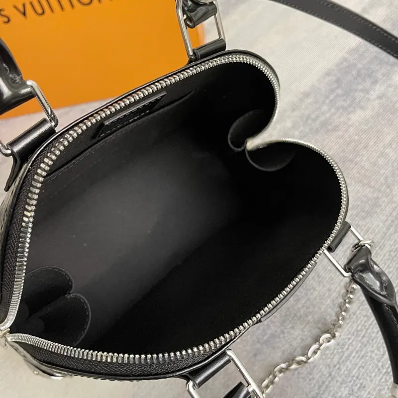 All Categories Official Website "Brand Women's Bags" Women's Bags 💙 LV 2026 New LV Crossbody Bag