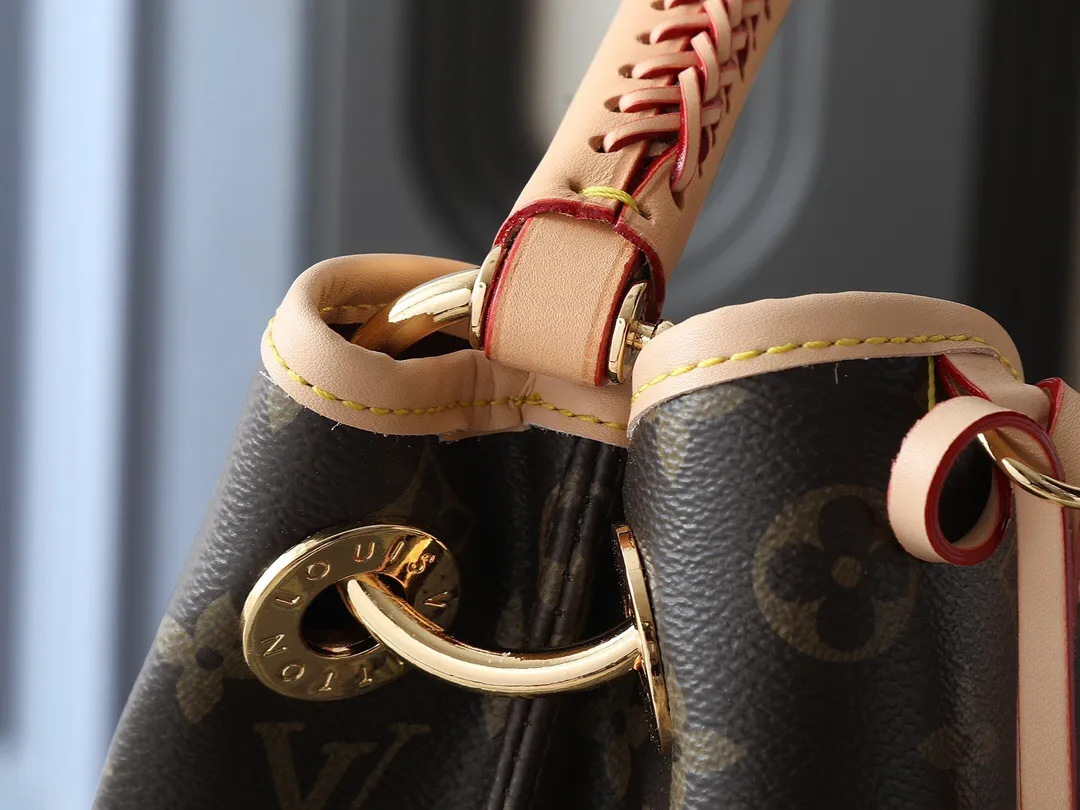 All Categories Official Website "Brand Women's Bags" Women's Bags 💙 LV 2025 New LV Crossbody Bag