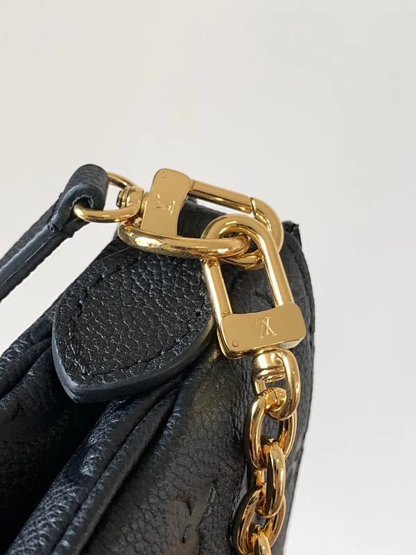 All Categories Official Website "Brand Women's Bags" Women's Bags 💙 LV 2025 New LV Crossbody Bag