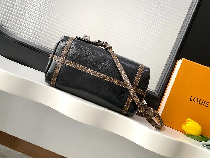 All Categories Official Website "Brand Women's Bags" Women's Bags 💙 LV 2026 Official Website New LV Crossbody Bag