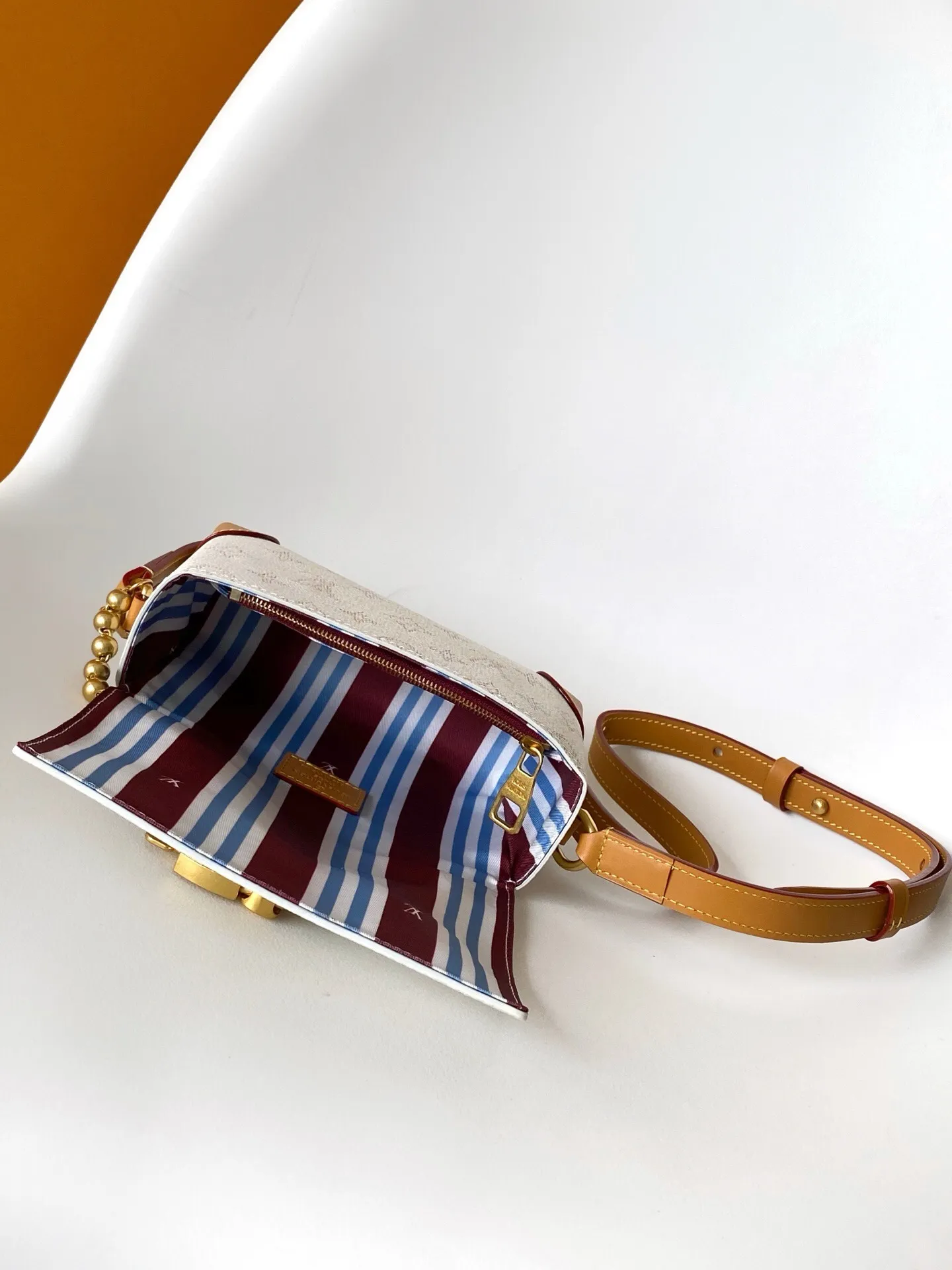 All Categories Official Website "Brand Women's Bags" Women's Bags 💙 LV 2025 New LV Crossbody Bag