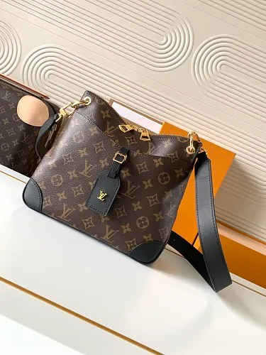 All Categories Official Website "Brand Women's Bags" Women's Bags 💙 LV 2026 Official Website New LV Crossbody Bag
