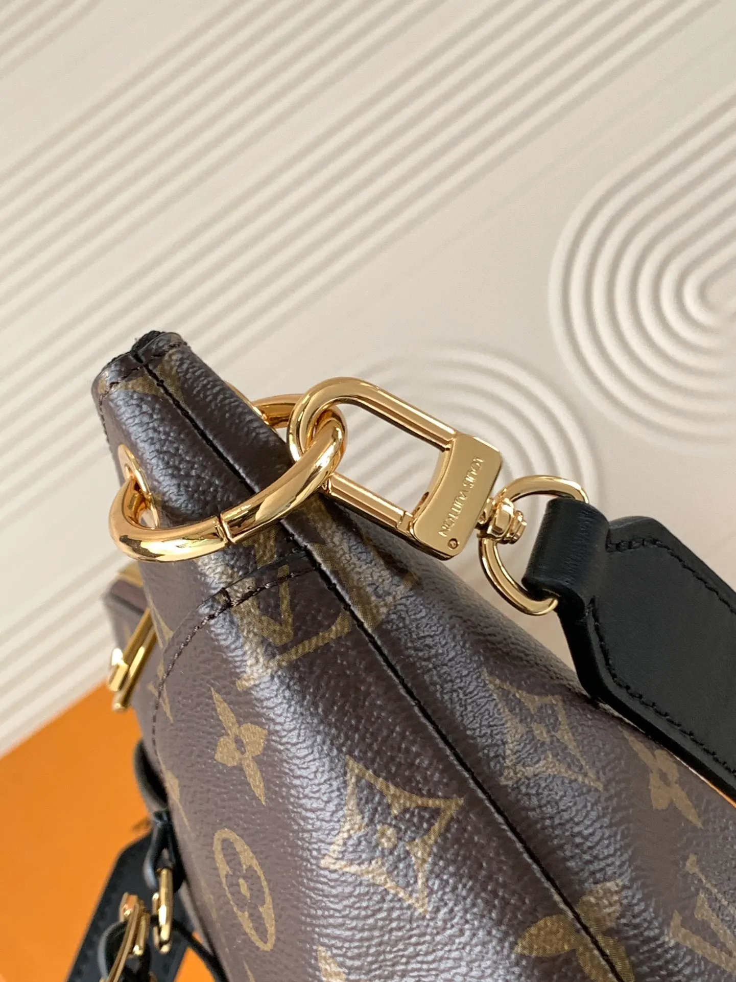 All Categories Official Website "Brand Women's Bags" Women's Bags 💙 LV 2026 Official Website New LV Crossbody Bag