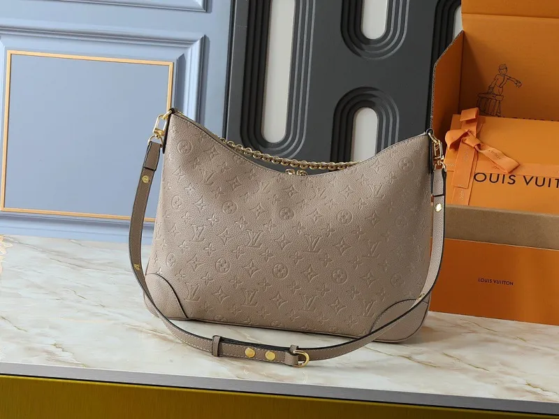 All Categories Official Website "Brand Women's Bags" Women's Bags 💙 LV 2025 New LV Crossbody Bag