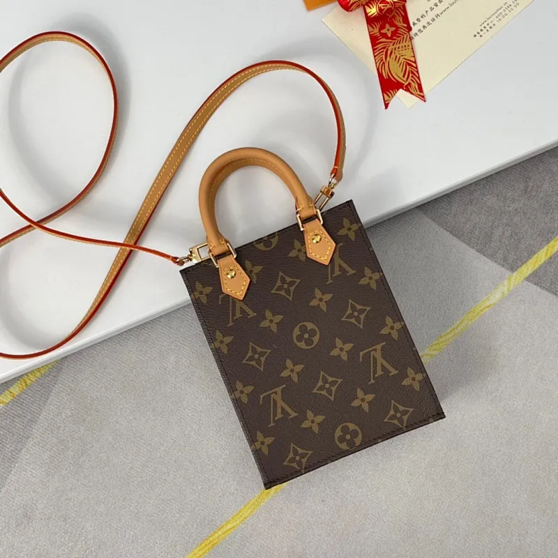 All Categories Official Website "Brand Women's Bags" Women's Bags 💙 LV 2024 New LV Crossbody Bag