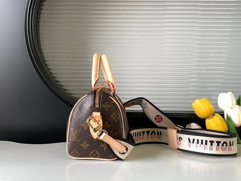 All Categories Official Website "Brand Women's Bags" Women's Bags 💙 LV 2026 Official Website New LV Crossbody Bag