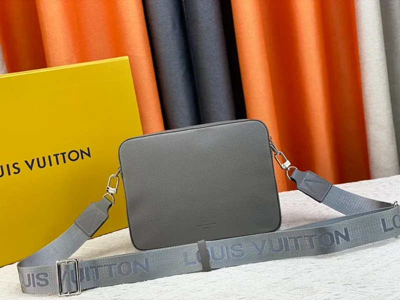 All Categories Official Website "Brand Women's Bags" Women's Bags 💙 LV 2023 New LV Crossbody Bag