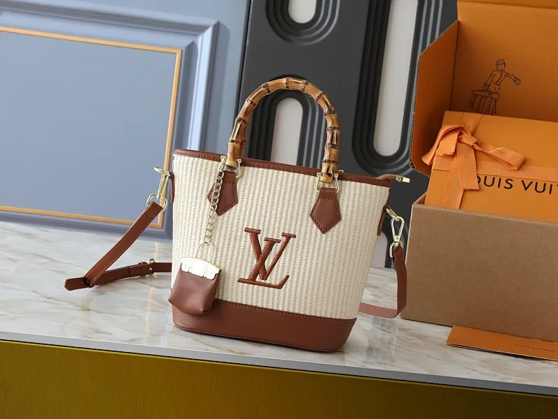 All Categories Official Website "Brand Women's Bags" Women's Bags 💙 LV 2025 New LV Crossbody Bag