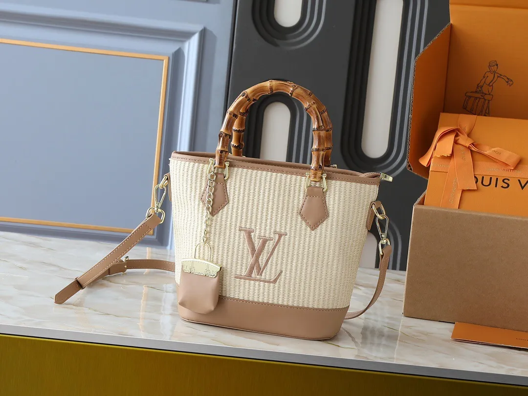 All Categories Official Website "Brand Women's Bags" Women's Bags 💙 LV 2025 New LV Crossbody Bag