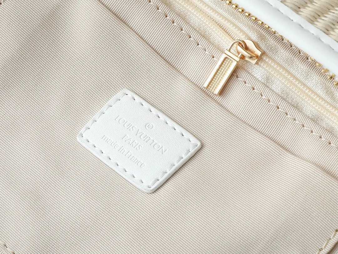 All Categories Official Website "Brand Women's Bags" Women's Bags 💙 LV 2025 New LV Crossbody Bag