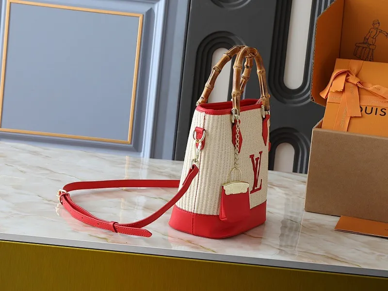 All Categories Official Website "Brand Women's Bags" Women's Bags 💙 LV 2025 New LV Crossbody Bag