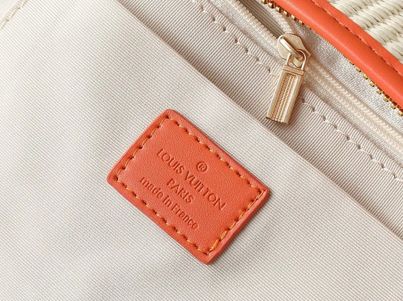 All Categories Official Website "Brand Women's Bags" Women's Bags 💙 LV 2025 New LV Crossbody Bag