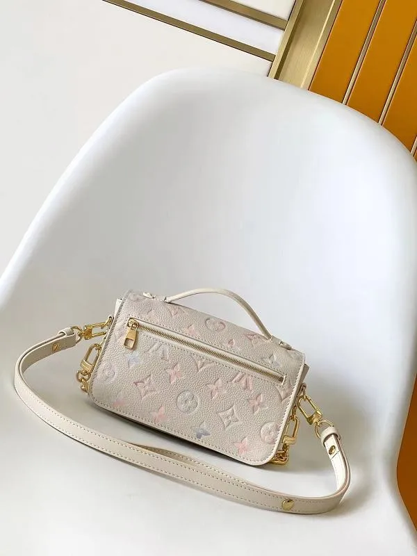 All Categories Official Website "Brand Women's Bags" Women's Bags 💙 LV 2026 New LV Crossbody Bag