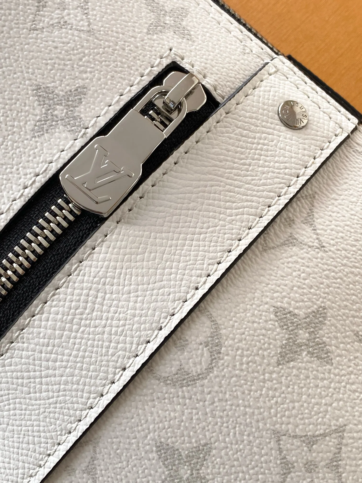 All Categories Official Website "Brand Women's Bags" Women's Bags 💙 LV 2026 New LV Crossbody Bag