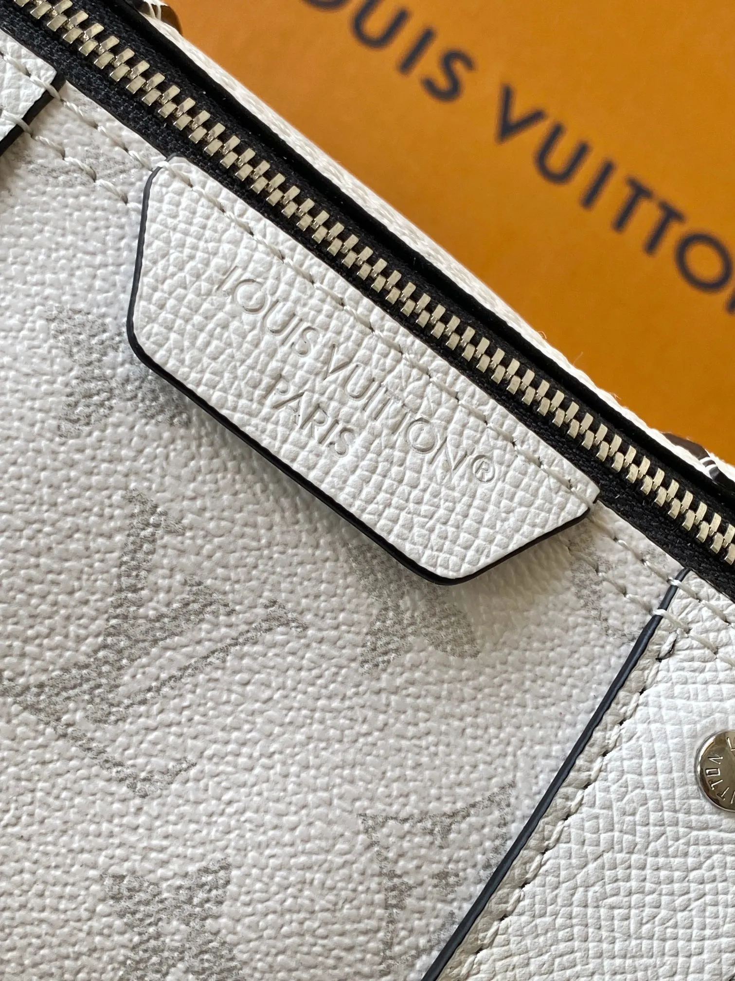 All Categories Official Website "Brand Women's Bags" Women's Bags 💙 LV 2026 New LV Crossbody Bag