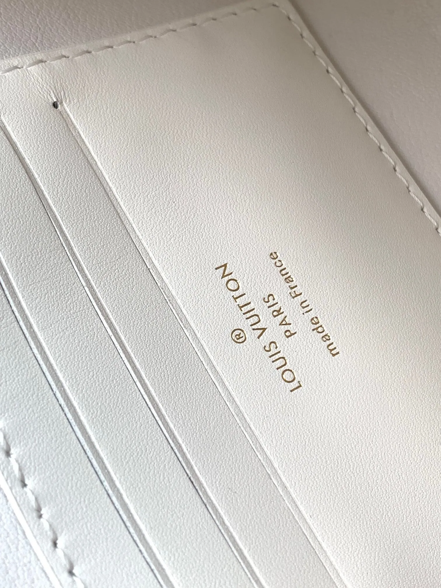 All Categories Official Website "Brand Women's Bags" Women's Bags 💙 LV 2025 New LV Crossbody Bag