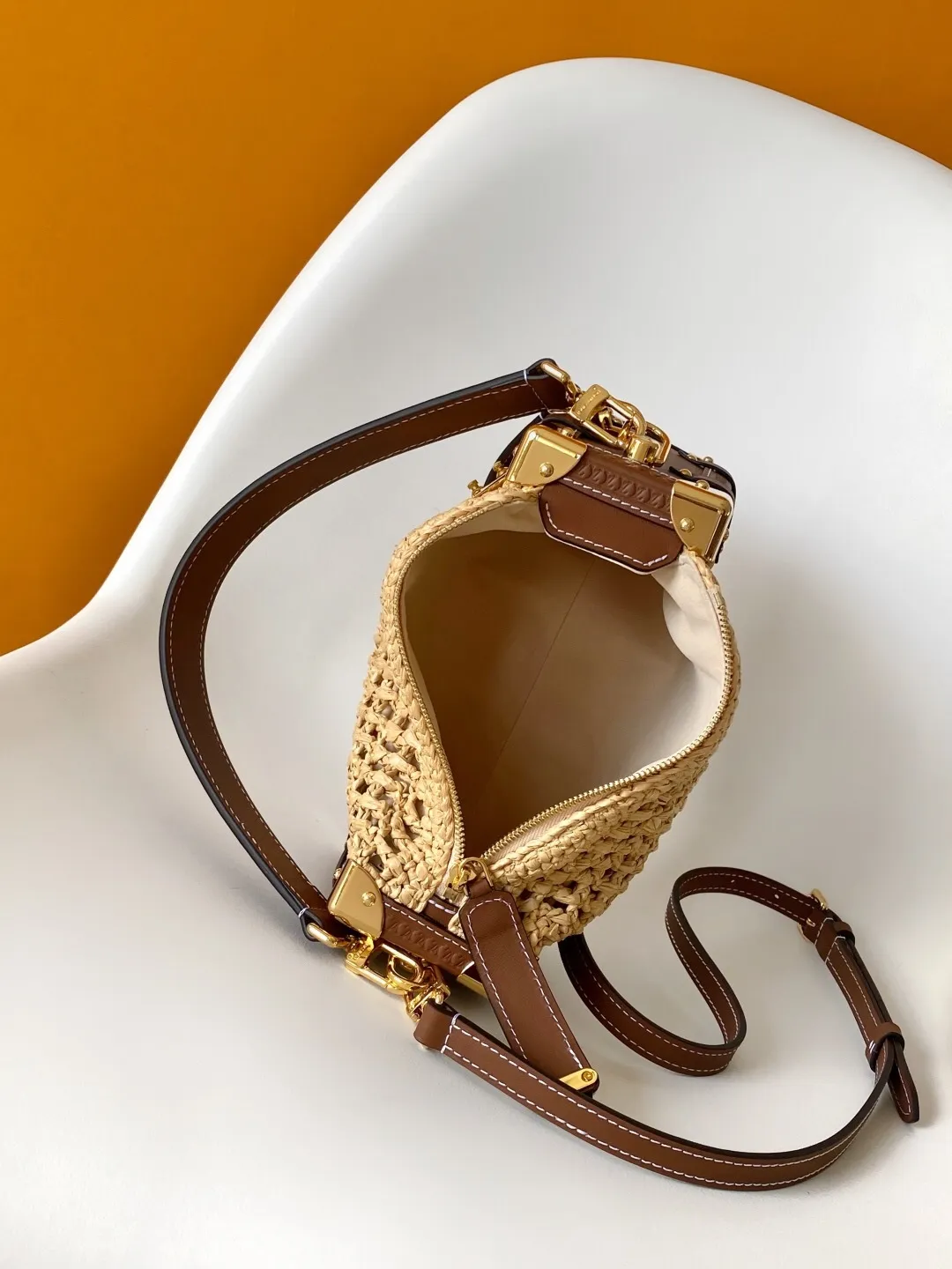 All Categories Official Website "Brand Women's Bags" Women's Bags 💙 LV 2025 New LV Crossbody Bag