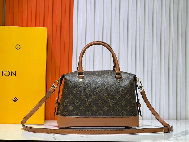 All Categories Official Website "Brand Women's Bags" Women's Bags 💙 LV 2024 Official Website New LV Crossbody Bags