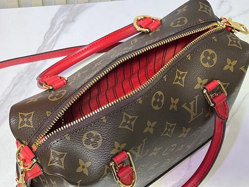 All Categories Official Website "Brand Women's Bags" Women's Bags 💙 LV 2024 Official Website New LV Crossbody Bags