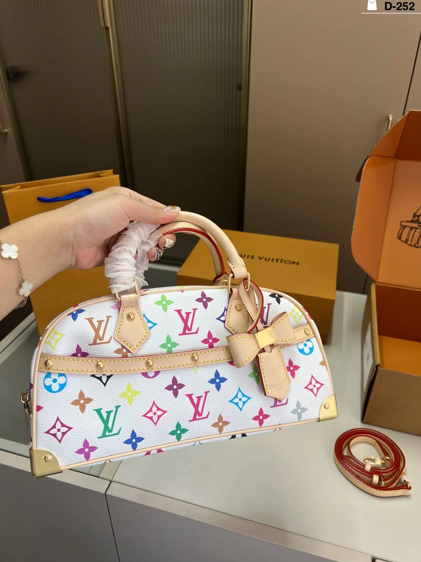 All Categories Official Website "Brand Women's Bags" Women's Bags 💙 LV 2025 New LV Handbags