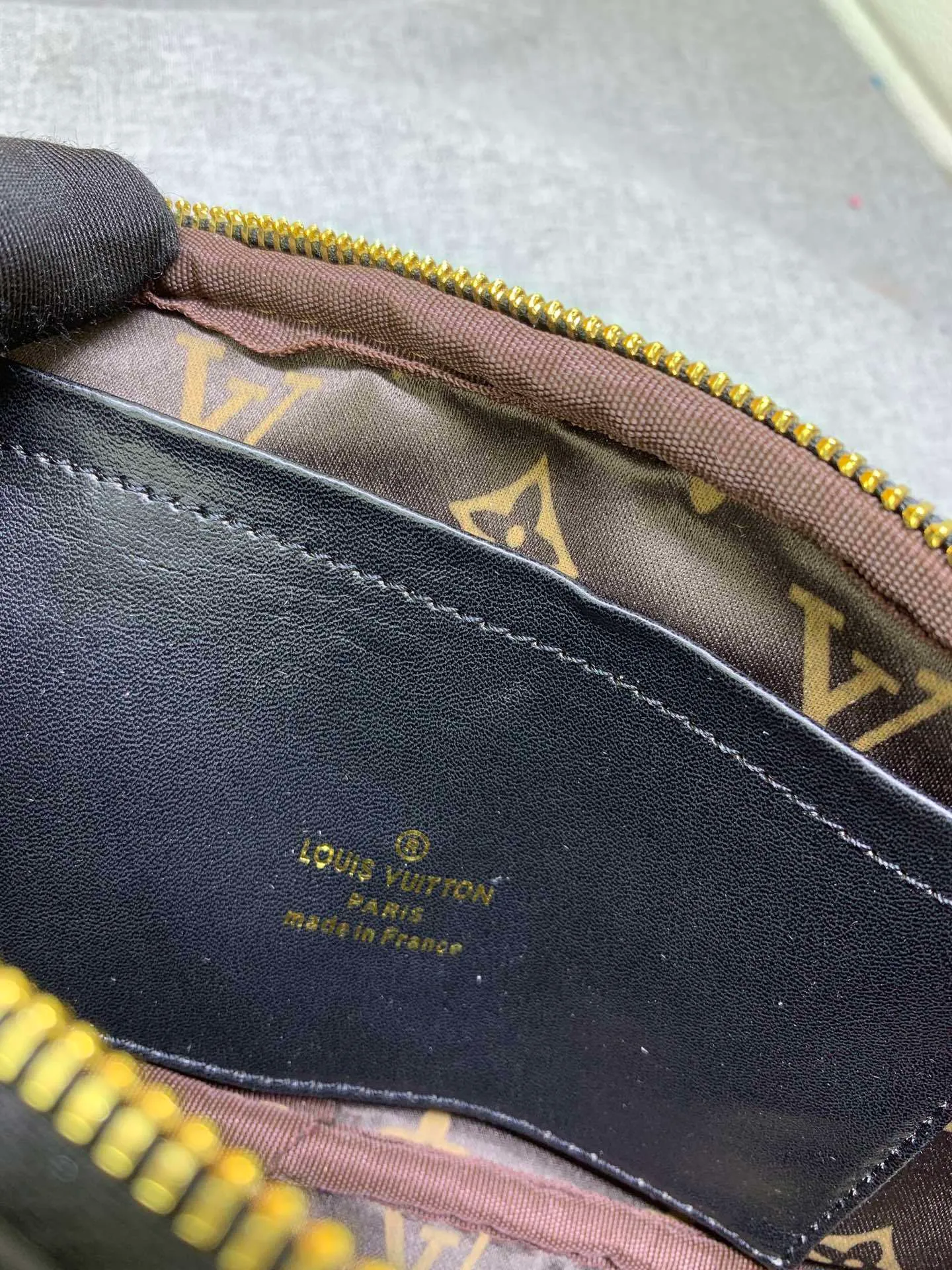 All categories Official website "Brand Women's Bags" Women's Bags 💙 LV replica LV, fine imitation LV bags, LV shoulder bags, 2023 official latest version LV crossbody bag, bag factory, original material, size: 18-11-10CM