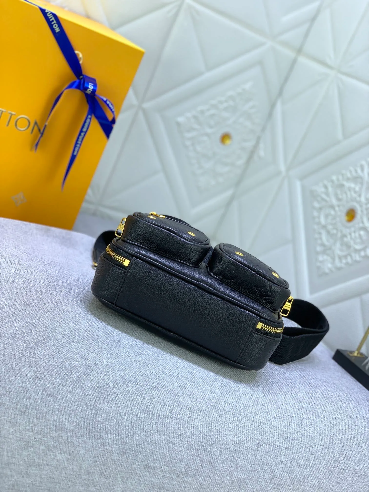 All categories Official website "Brand Women's Bags" Women's Bags 💙 LV replica LV, fine imitation LV bags, LV shoulder bags, 2023 official latest version LV crossbody bag, bag factory, original material, size: 18-11-10CM