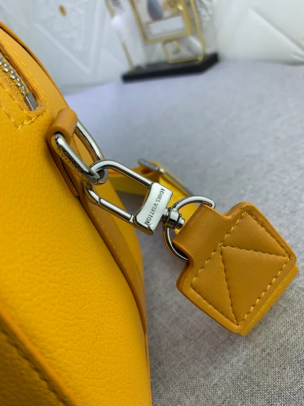 All categories Official website "Brand Women's Bags" Women's Bags 💙 LV replica LV, fine imitation LV bags, LV handbags, 2023 official latest version LV cowhide leather travel bag, bag factory, original material, size: 27-17-13CM