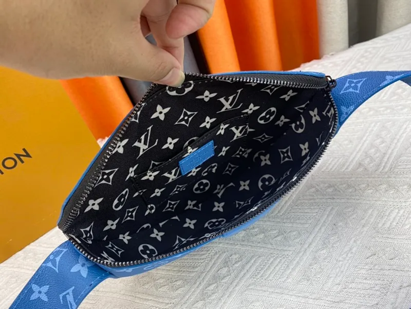 All Categories Official Website "Brand Women's Bags" Women's Bags 💙 LV 2024 New LV Crossbody Bag