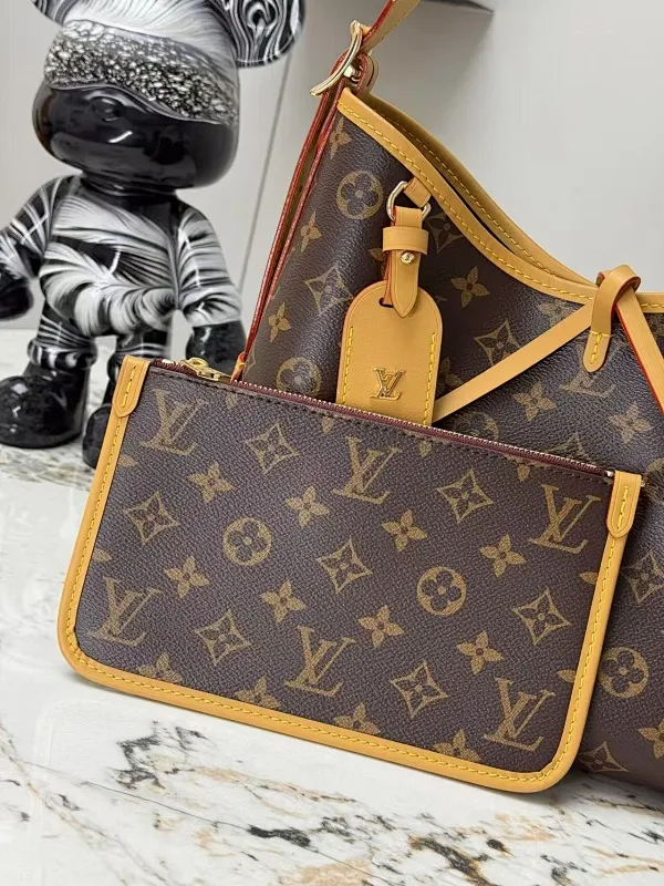 All Categories Official Website "Brand Women's Bags" Women's Bags 💙 LV 2025 New LV Crossbody Bag