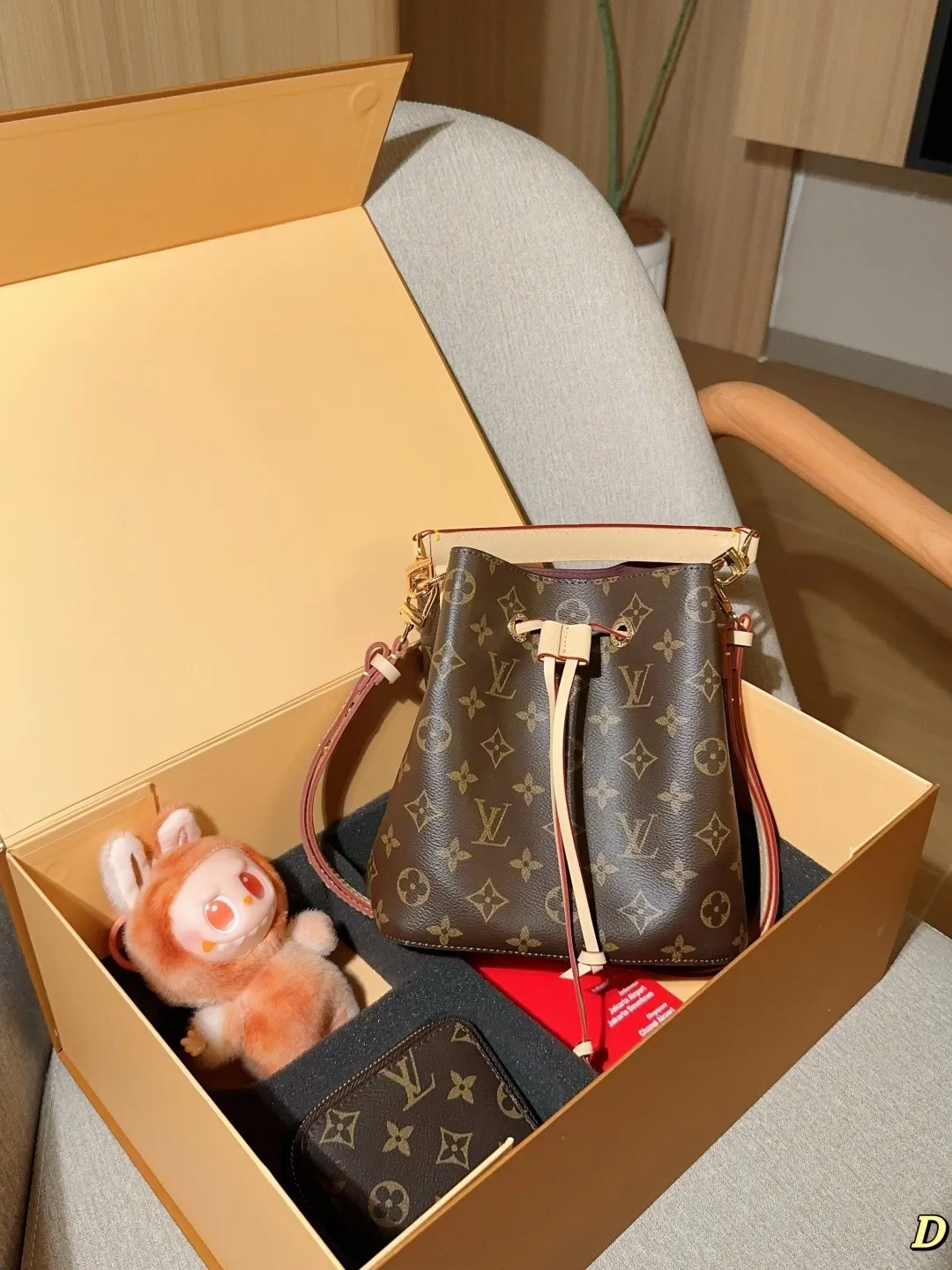 All Categories Official Website "Brand Women's Bags" Women's Bags 💙 LV 2025 New LV Set Neonoe Champagne Bucket Bag
