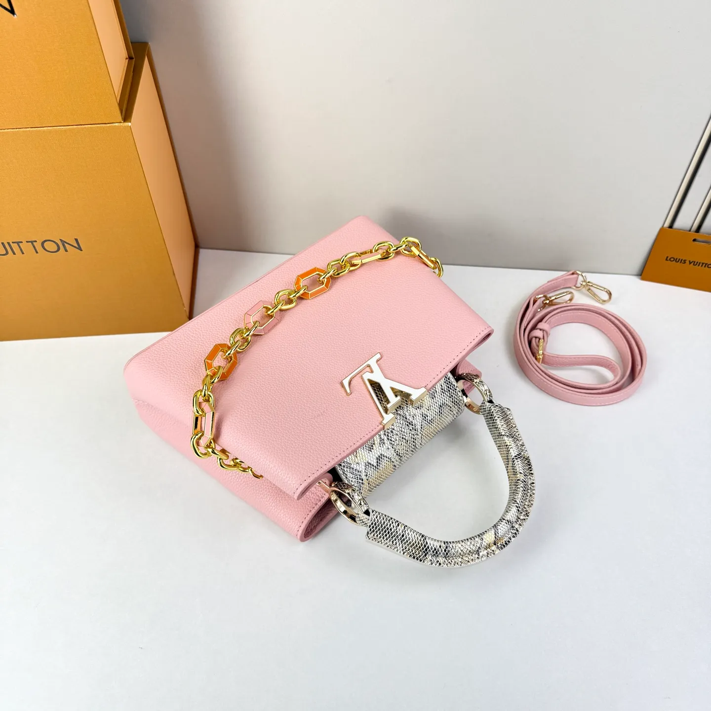 All Categories Official Website "Brand Women's Bags" Women's Bags 💙 LV LV 2026 New Crossbody Shoulder Bag